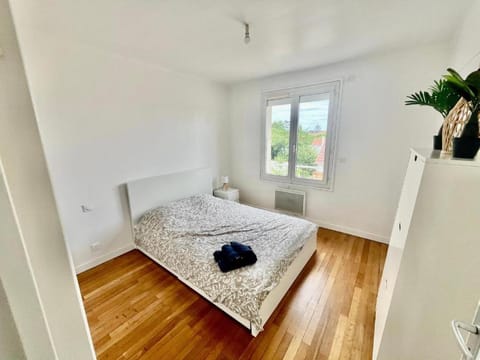 Le canoe Apartment in Chelles