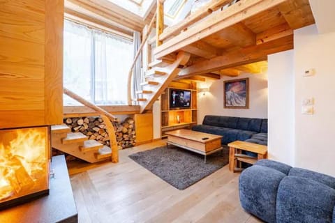 Marmotte Mountain Pic Vert Chalet in Chamonix