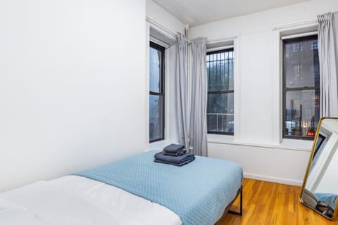 2 Bedroom Upscale Home Apartment in East Village