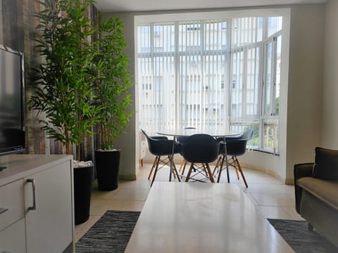 Bulhões de Carvalho 591-601 Apartment in Rio de Janeiro