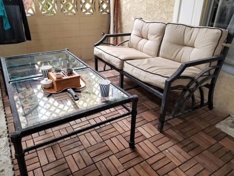 Patio, Seating area