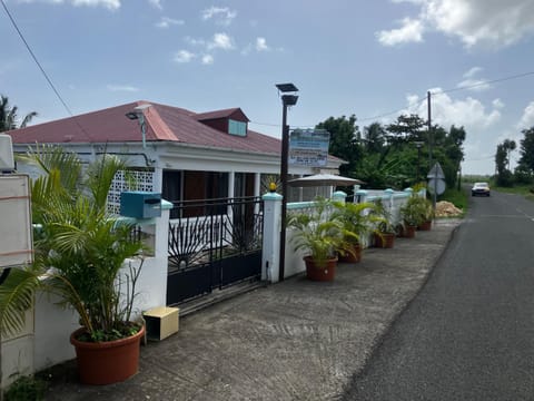 Maison agréable pour des vacances en famille House in Marie-Galante