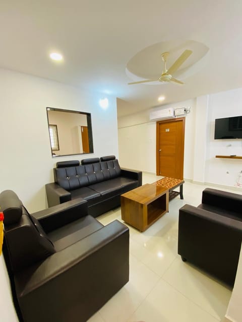 HK Guest Rooms Hôtel in Guntur