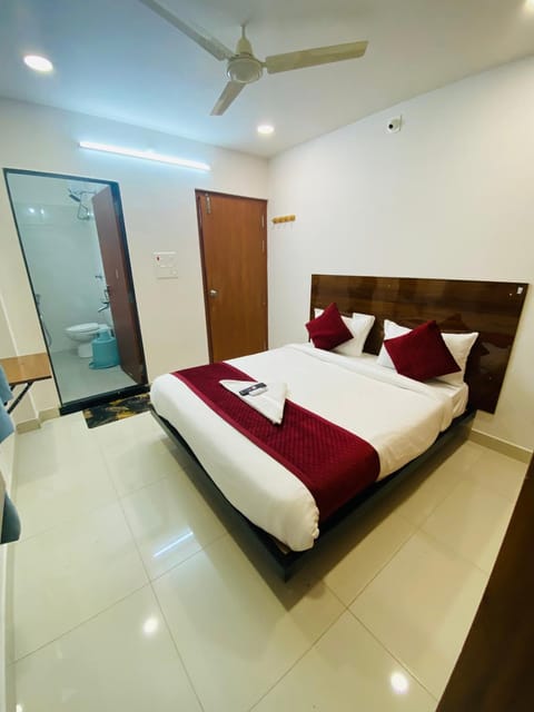 HK Guest Rooms Hôtel in Guntur