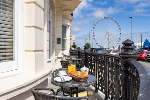 Balcony/Terrace, Breakfast