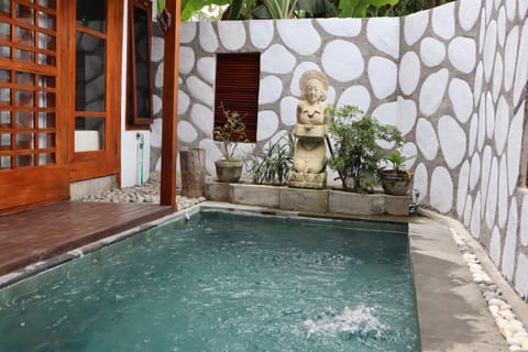 Tropical Villa with 2 Bedrooms Villa in Tampaksiring