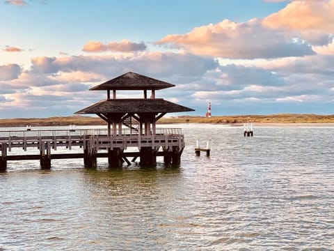 Nearby landmark, Natural landscape, Beach