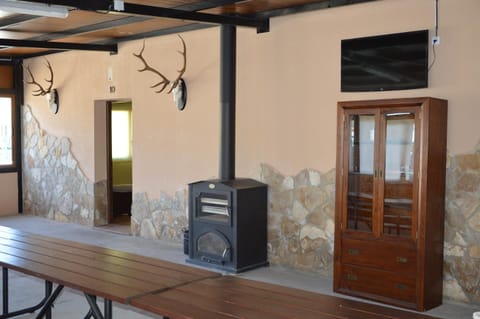 Communal lounge/ TV room, BBQ facilities