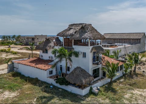 Property building, Day, Natural landscape, Landmark view, Sea view