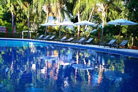 Spring, Day, Garden, Garden view, Pool view, Swimming pool, sunbed