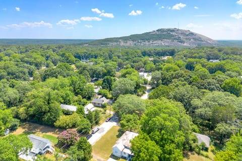 Nearby landmark, Day, Natural landscape, Bird's eye view, Mountain view