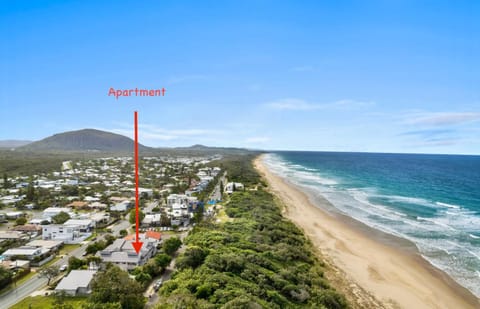 Property building, Bird's eye view, View (from property/room), Landmark view, Mountain view, Sea view, Quiet street view