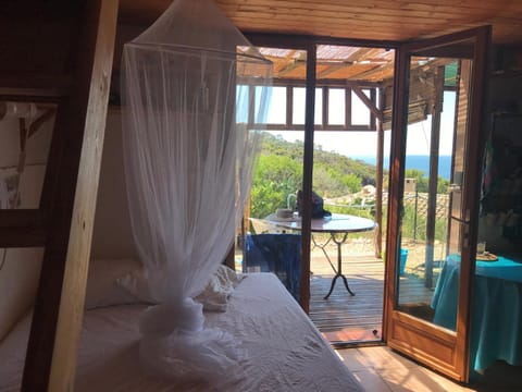 RC d'un Cabanon écologique ile du levant Naturiste House in Hyères