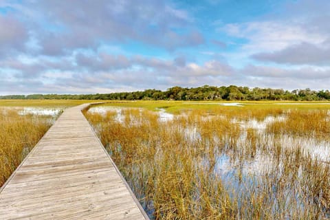 Blue Crab Cottage House in Bald Head Island