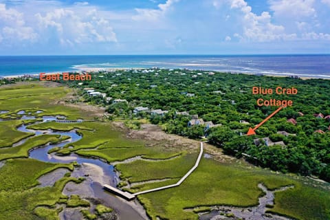 Blue Crab Cottage House in Bald Head Island