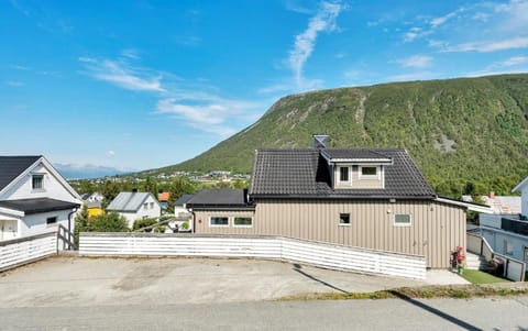 Studio in Tromsdalen Apartment in Tromso