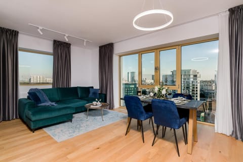 Living room, Seating area, Dining area, City view, City view