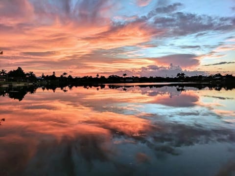 CasaSuLago - Shamrock Lakes vacation home House in Cape Coral