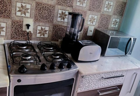 Coffee/tea facilities, microwave, toaster