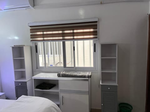 Bedroom, storage