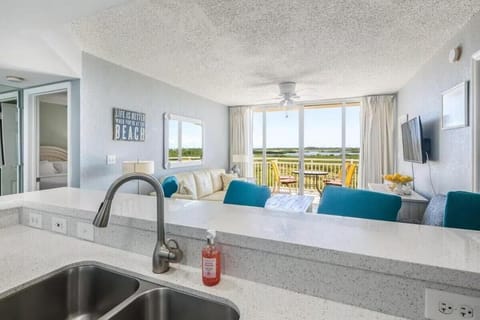 The Salt Cay - Sunrise Suites Apartment in Key West