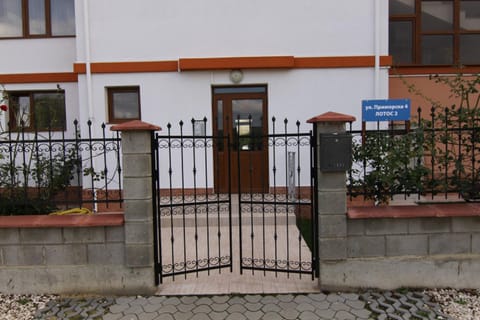 Facade/entrance, Off site, Day