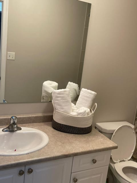 Bathroom, towels