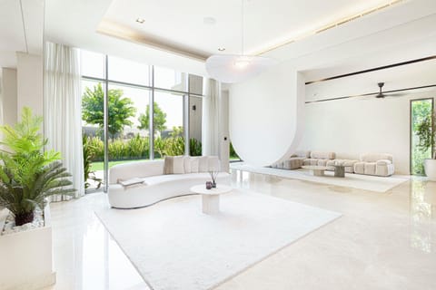 Dubai Hills - Modern 5 Bedroom Expansive Villa by TLRE Holiday Homes Apartment in Dubai