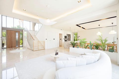 Dubai Hills - Modern 5 Bedroom Expansive Villa by TLRE Holiday Homes Apartment in Dubai