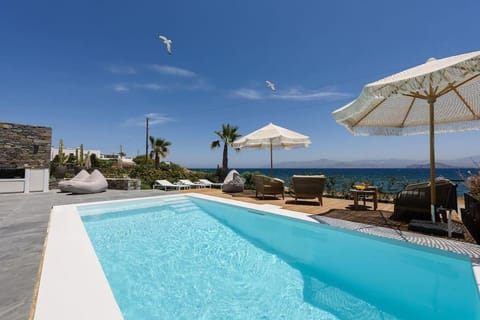 Day, Natural landscape, Pool view, Sea view, Swimming pool, sunbed