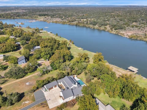 Lakeview Landing and Concierge Services Haus in Cottonwood Shores