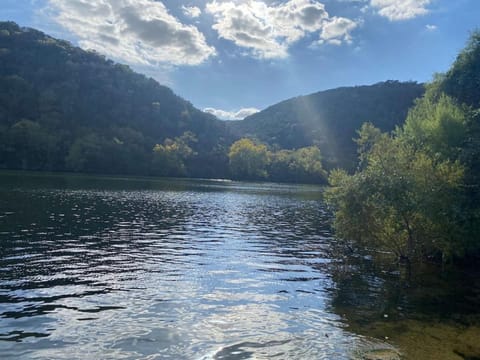 Nearby landmark, Lake view