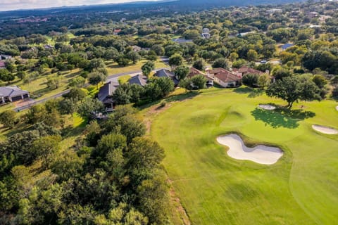 Golf Course House and Concierge Services Casa in Horseshoe Bay