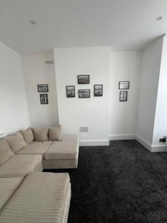 Hither Green Oasis Apartment in London Borough of Lewisham