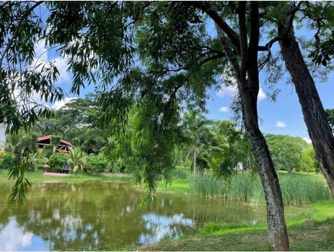 Lugar para acampar Campground/ 
RV Resort in Santa Cruz Department, Bolivia