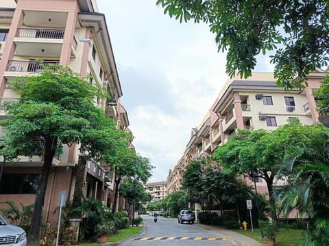 Happy Bairn's Home Apartment in Quezon City