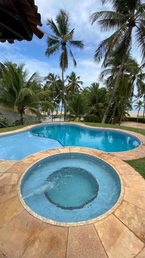 Hot Tub, Swimming pool, Swimming pool