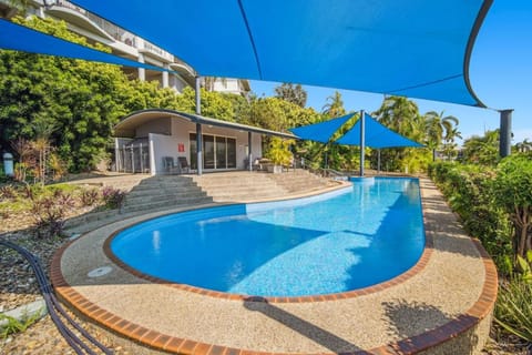 Cullen Bay 3BR Oceanview Bliss Apartment in Darwin