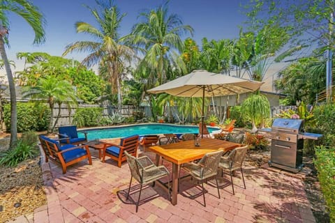 Ventur Escapade - Heated Pool, Private Guest House House in Wilton Manors