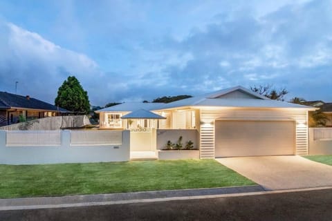 Beautiful Burleigh House in Burleigh Heads