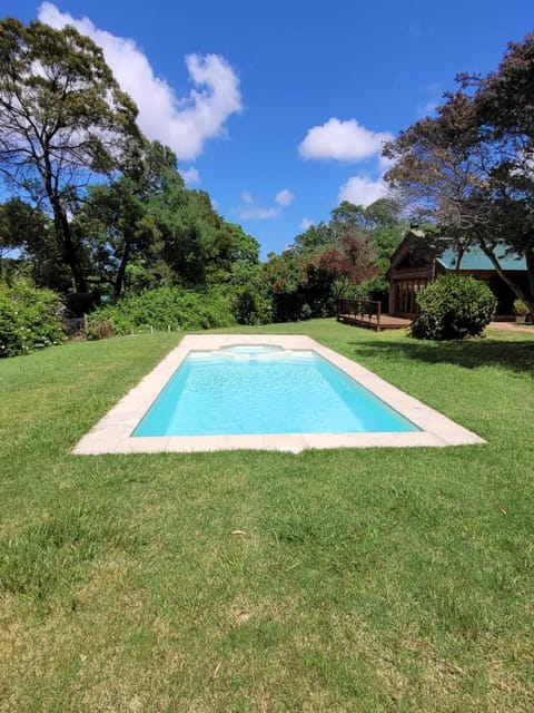 Casa con piscina en Piriápolis House in Piriápolis