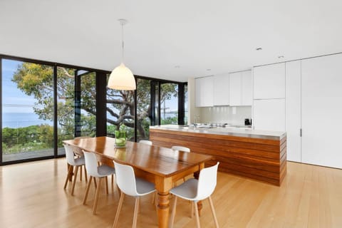 Myoora House in Lorne