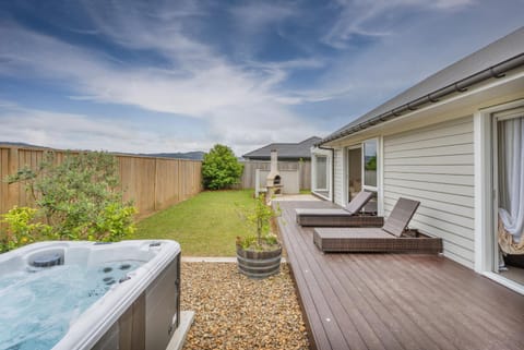 Hosts on the Coast Serene Sanctuary House in Whitianga