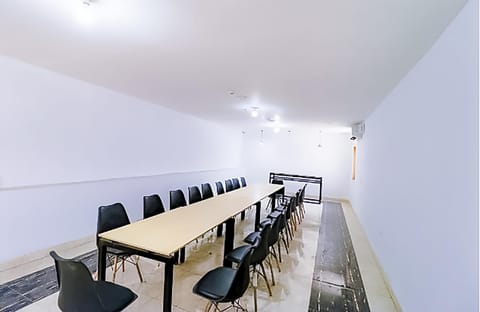 Seating area, Meeting/conference room