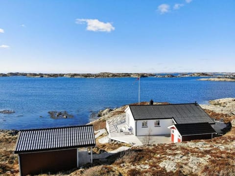 Property building, Sea view