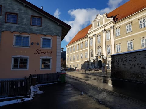 Property building, Day, Neighbourhood, Street view