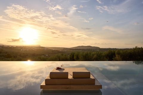 Pool view, Sunset, sunbed