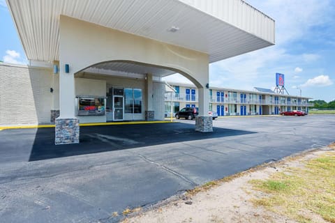 Motel 6-Van Buren, AR I- 40 Hotel in Fort Smith