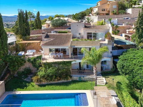 Neighbourhood, Pool view, Swimming pool