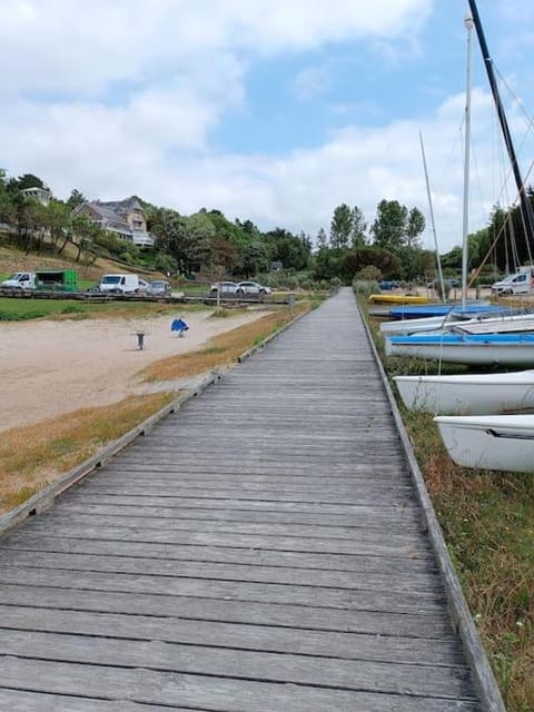 Studio Vue Mer à Kerfany Plage Apartment in Finistere